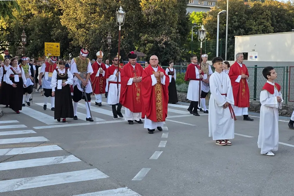Biskup Roko Glasnović predvodio slavlje svete Vincence u Blatu