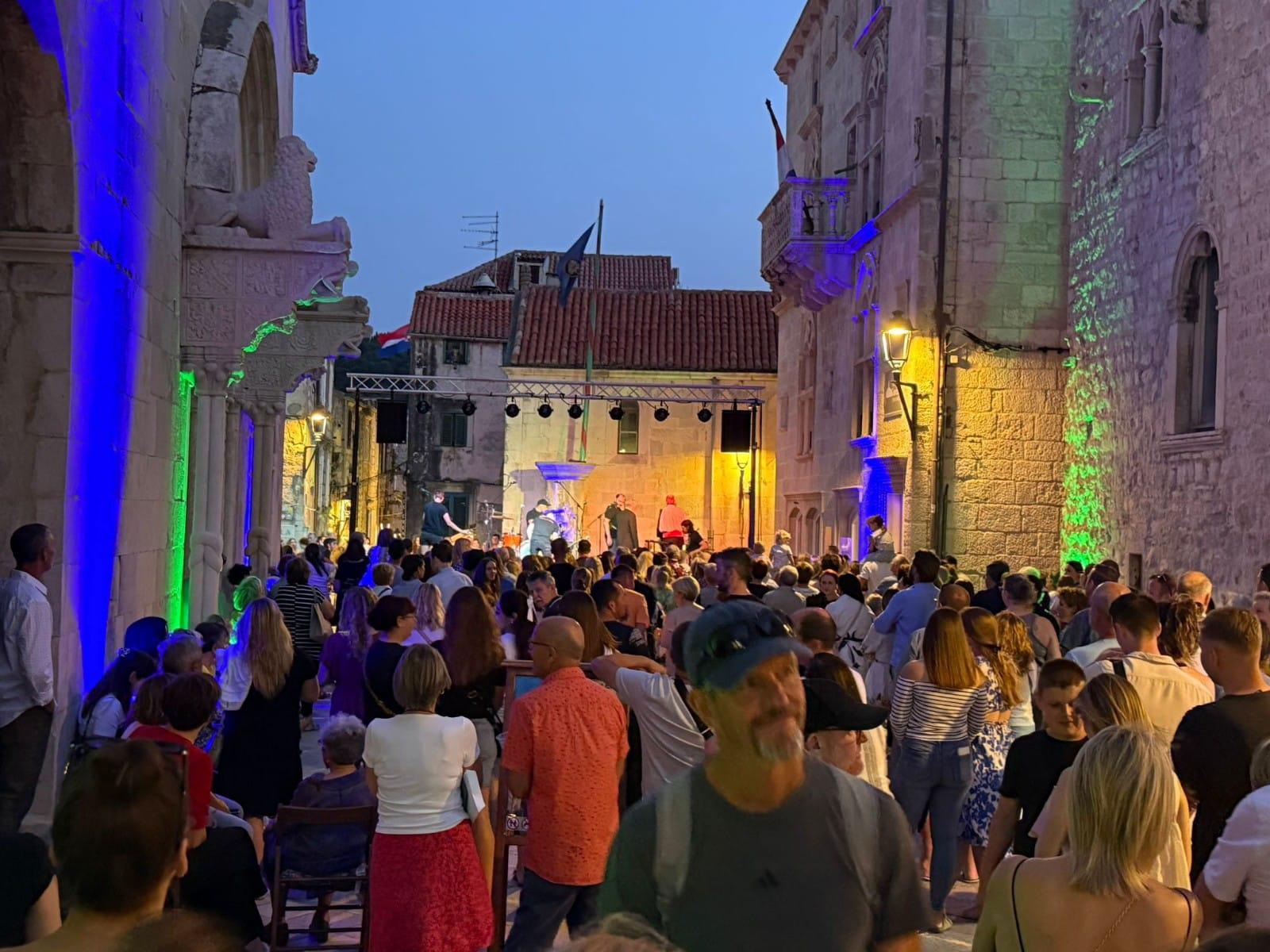 95fee75a 62da 4c5a 9f6a 1e2a80591a1e