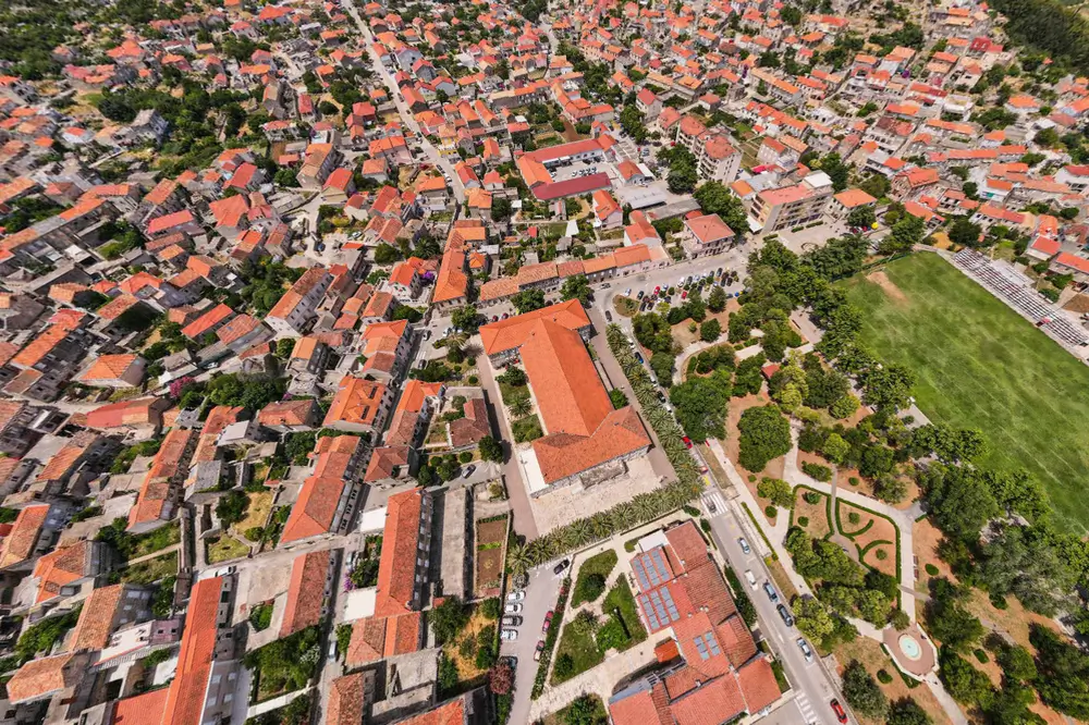 Blato domaćin besplatne edukacije za iznajmljivače i turističke dionike