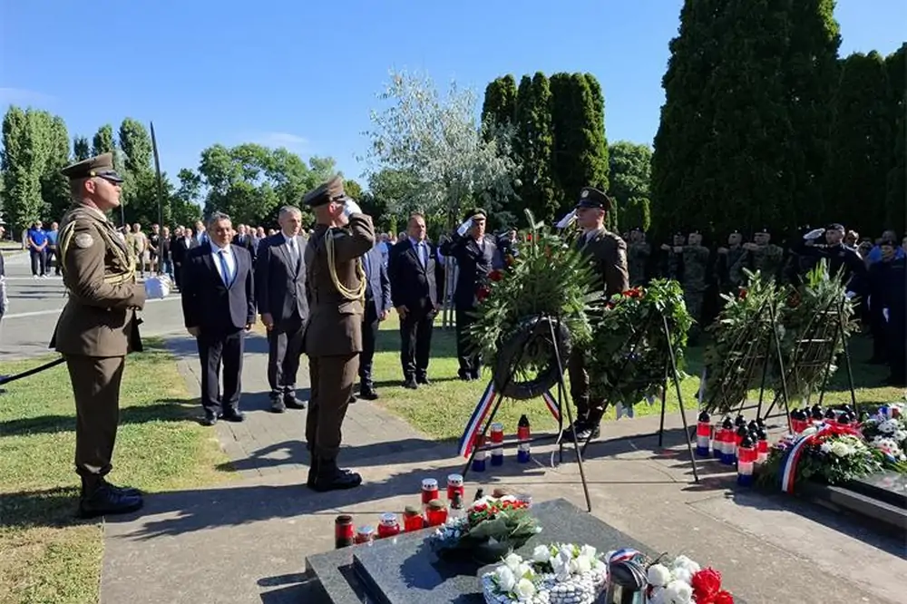 U Vukovaru obilježena 19. godišnjica smrti legendarnog viteza s Trpinjske ceste brigadnog generala Marka Babića