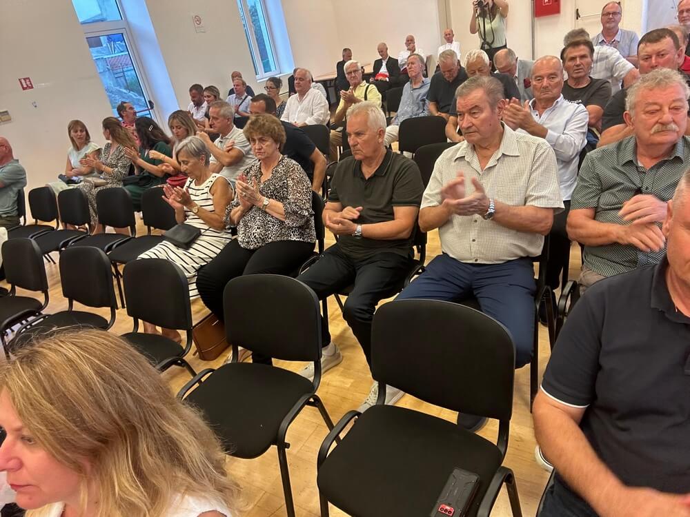 prom knjiga zadrugarstvo cara 004