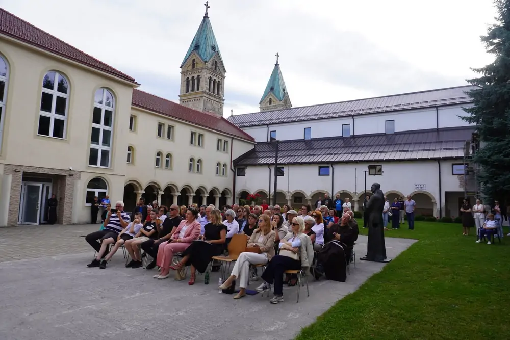 Seminar „Stvaranje kazališta“ uspješno završen izvedbom predstave 