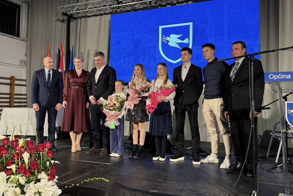 svecana sjednica v luka 3 2026 001